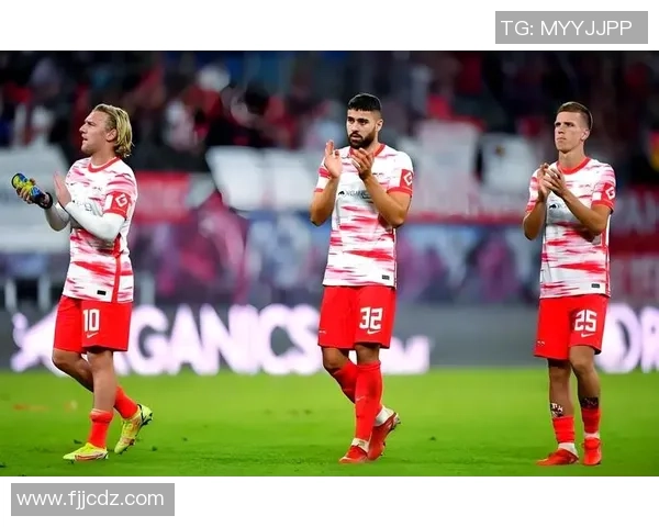 德甲经典对决拜仁逆转莱比锡展现战术魅力与团队精神